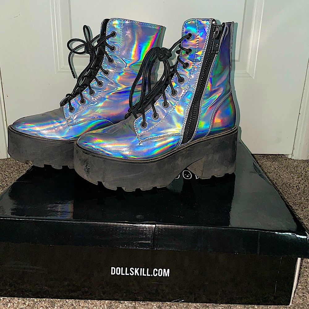 Current mood platform holographic boots